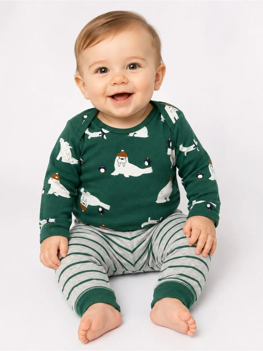 Carter’s Polar Bear Bodysuit & Stripe Pants Set 6M Long Sleeve